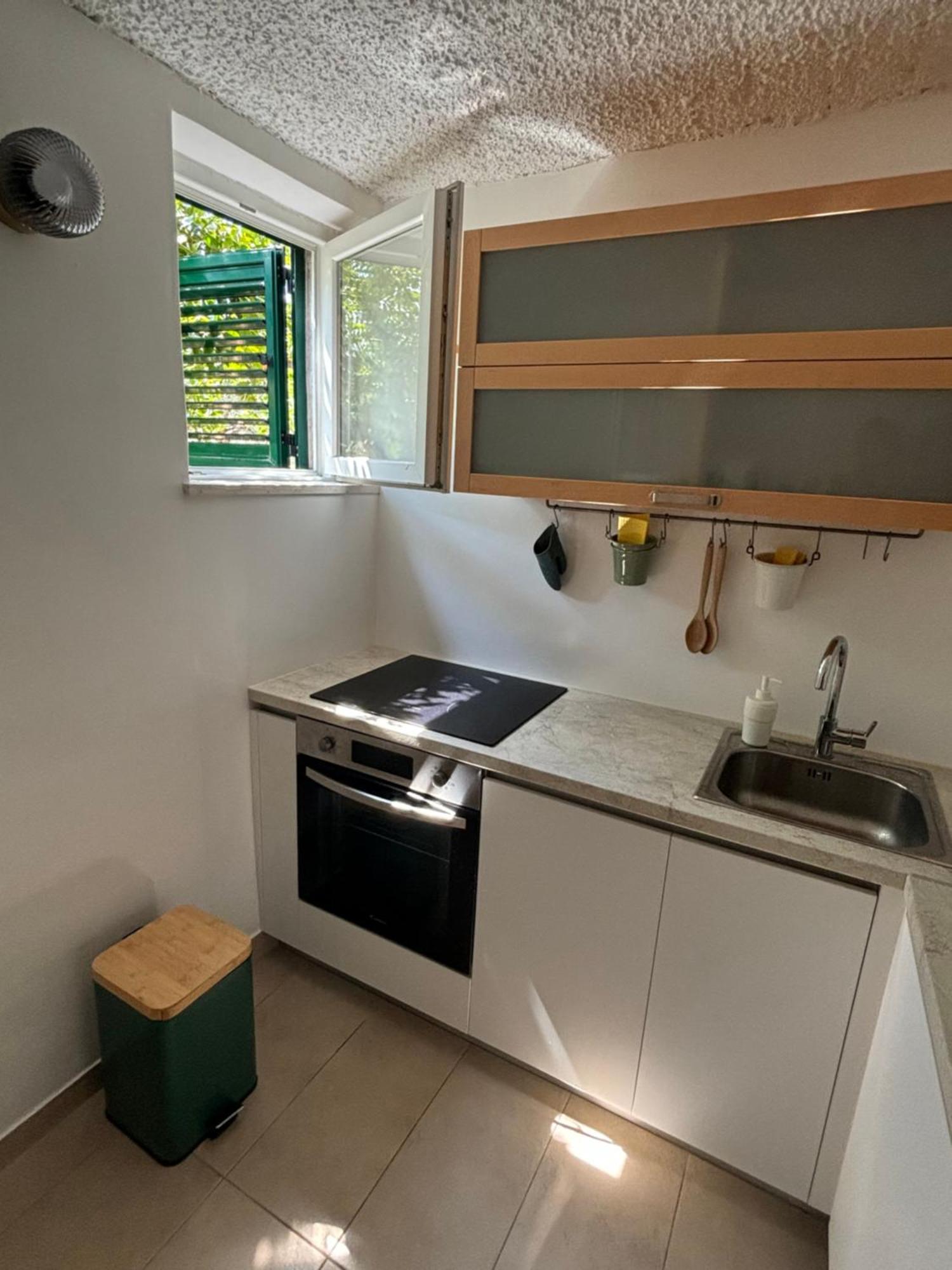 Apartments Vala Grebastica Luaran gambar